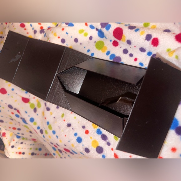 Michael Kors - Picture 3 of 7